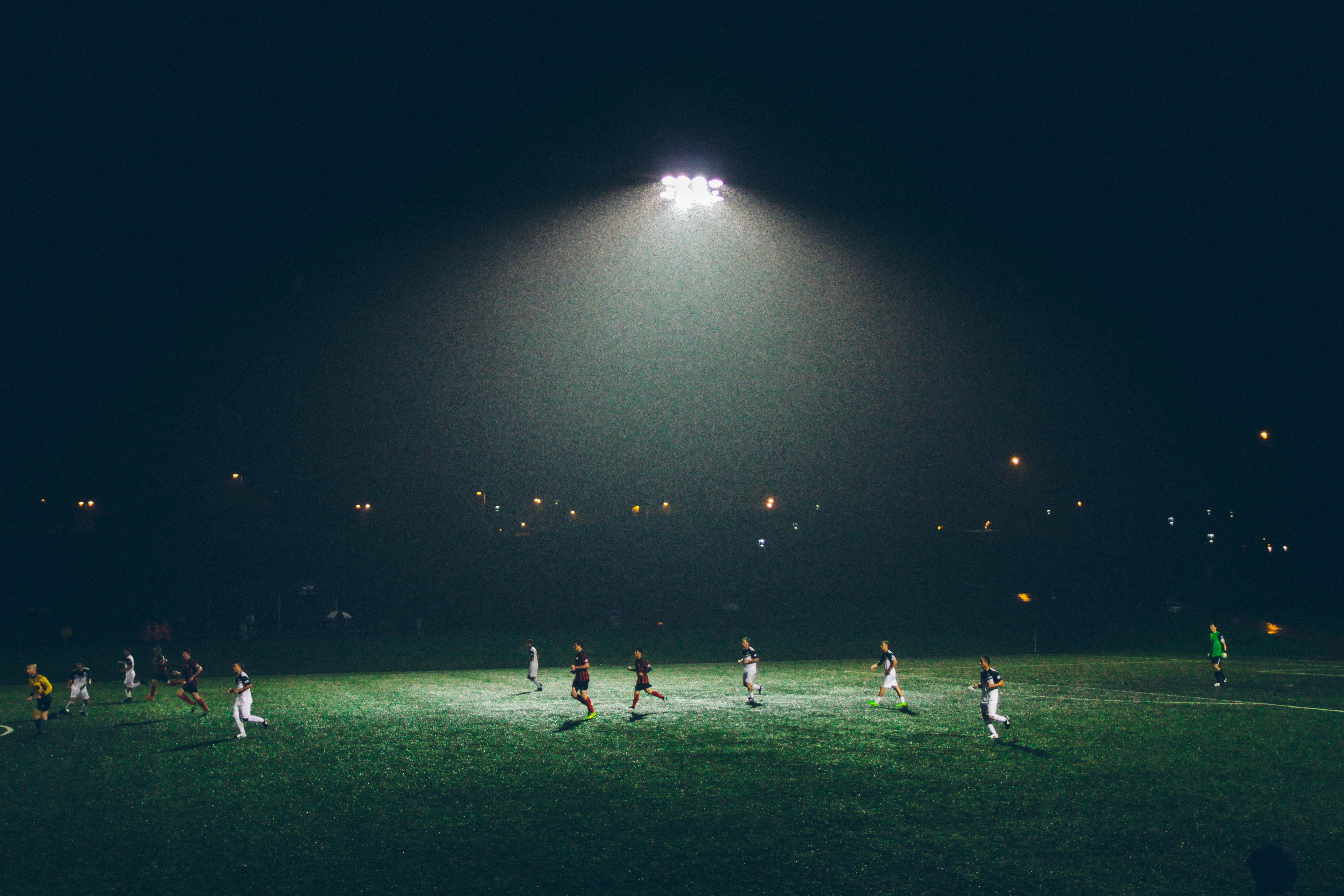 POACHER / startup von Bergisch Gladbach / Background