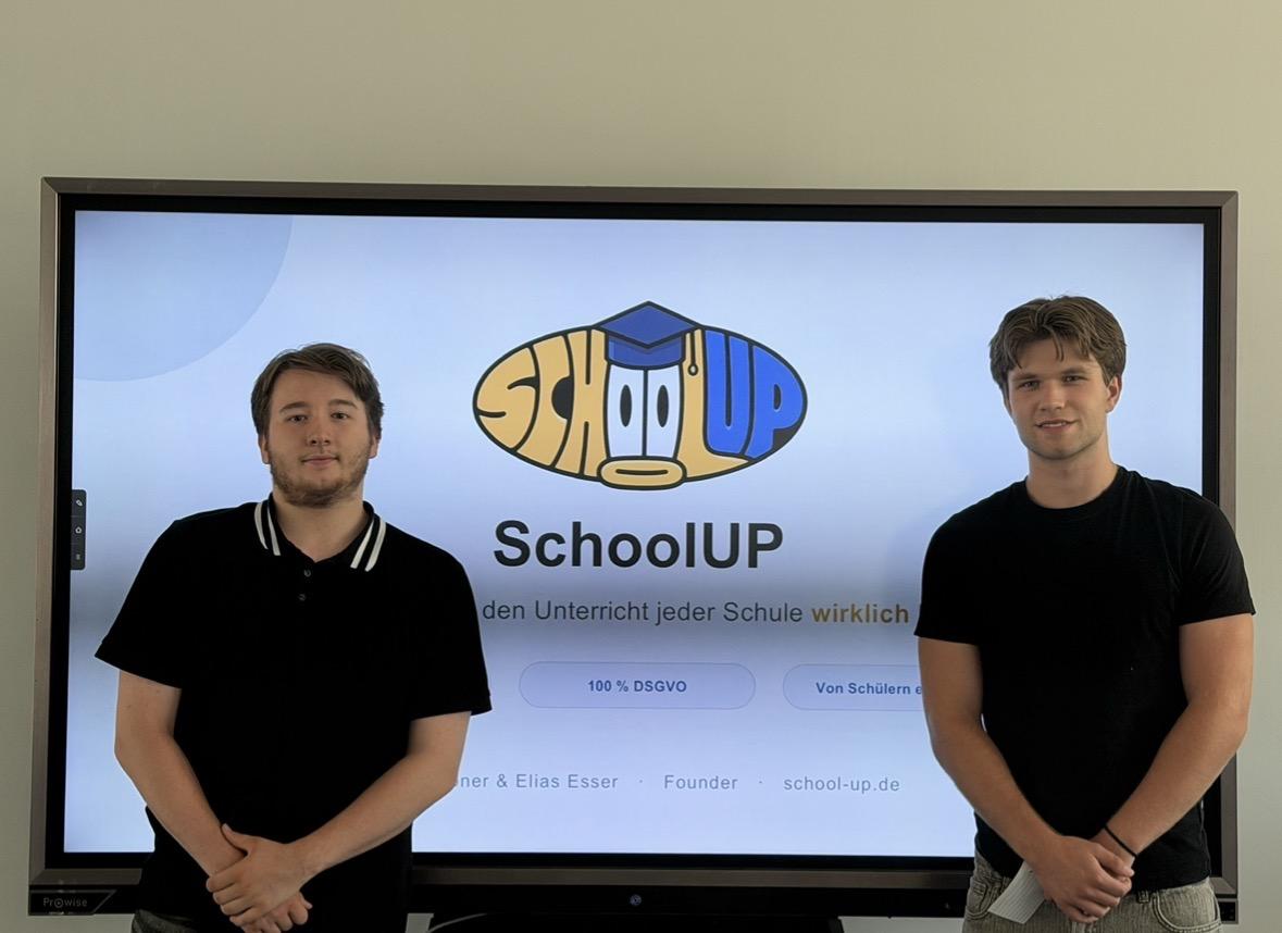 SchoolUp