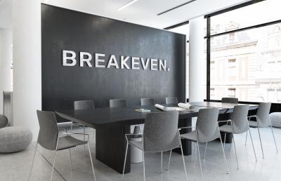 BREAKEVEN. / investor von Hannover / Background