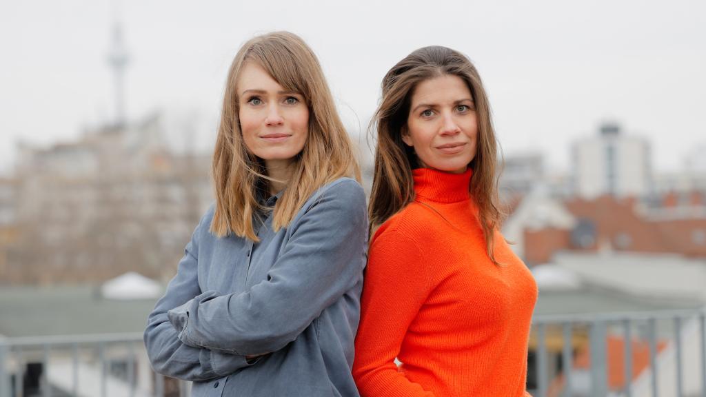 These founders are building a finance app just for women Martina Gstöttmayr und Alexa Cotiaux haben Uplyvt gegründet. Foto: Uplyvt