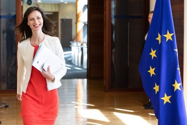 EU-Kommissarin Mariya Gabriel wird Schirmherrin von „Stage Two“