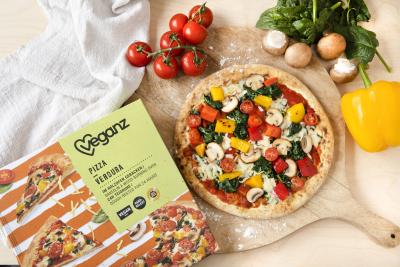 Veganz celebrates capital market debut in Frankfurt Die vegane Pizza von Veganz. (Foto: Veganz)
