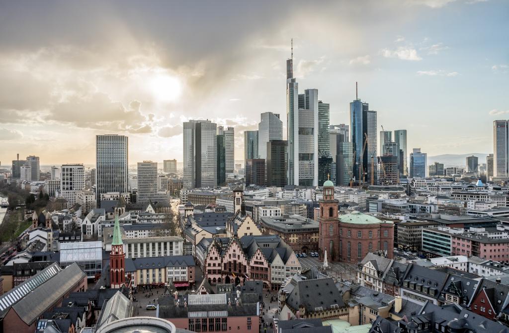 „Gute Start-ups werden weiter an ihr Kapital kommen“ Seit 2018 hat die Silicon Valley Bank einen Ableger in Frankfurt. (Foto: Leonhard Niederwimmer/ Pixabay) 