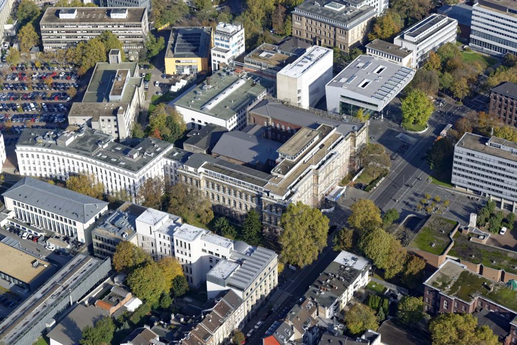 RWTH Aachen students record most exits