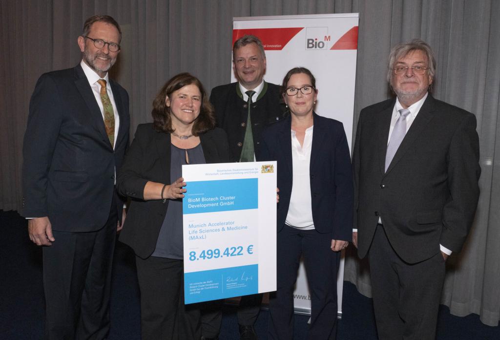 Munich Accelerator Life Sciences & Medicine receives funding from the Bavarian Ministry of Economic Affairs