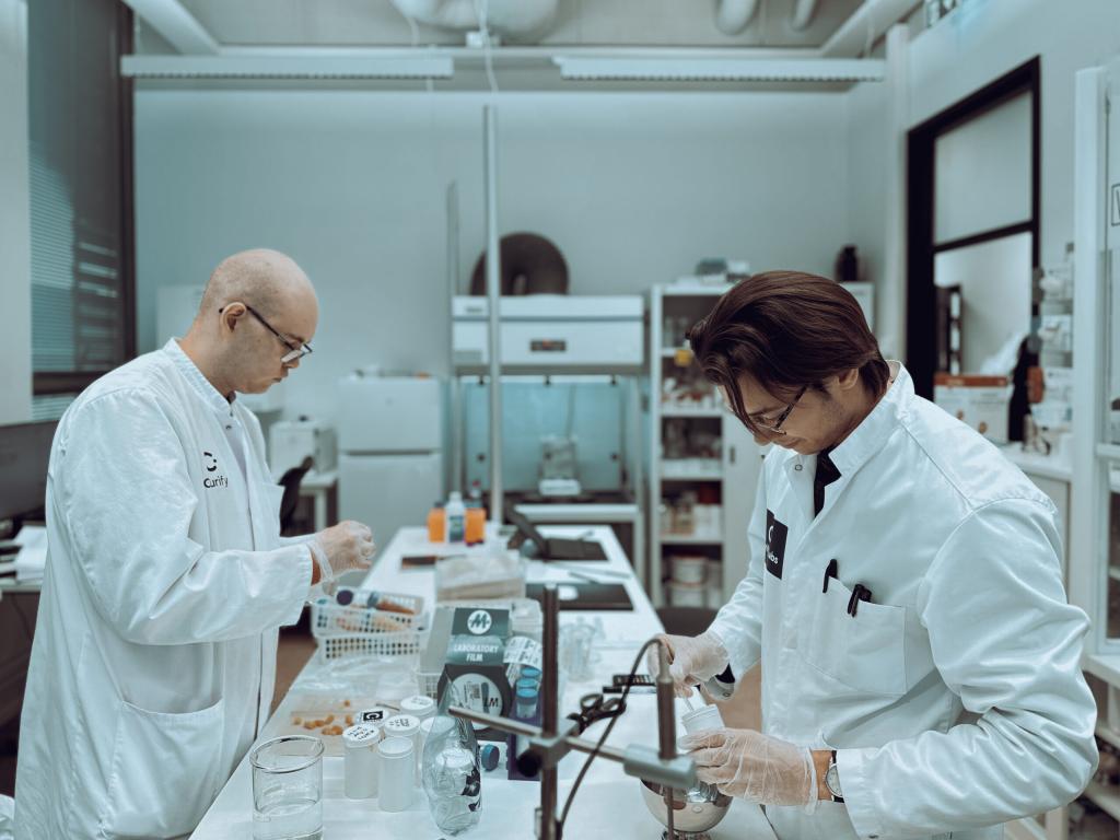 CurifyLabs receives 6.7 million euros for automated production of personalized medicines
