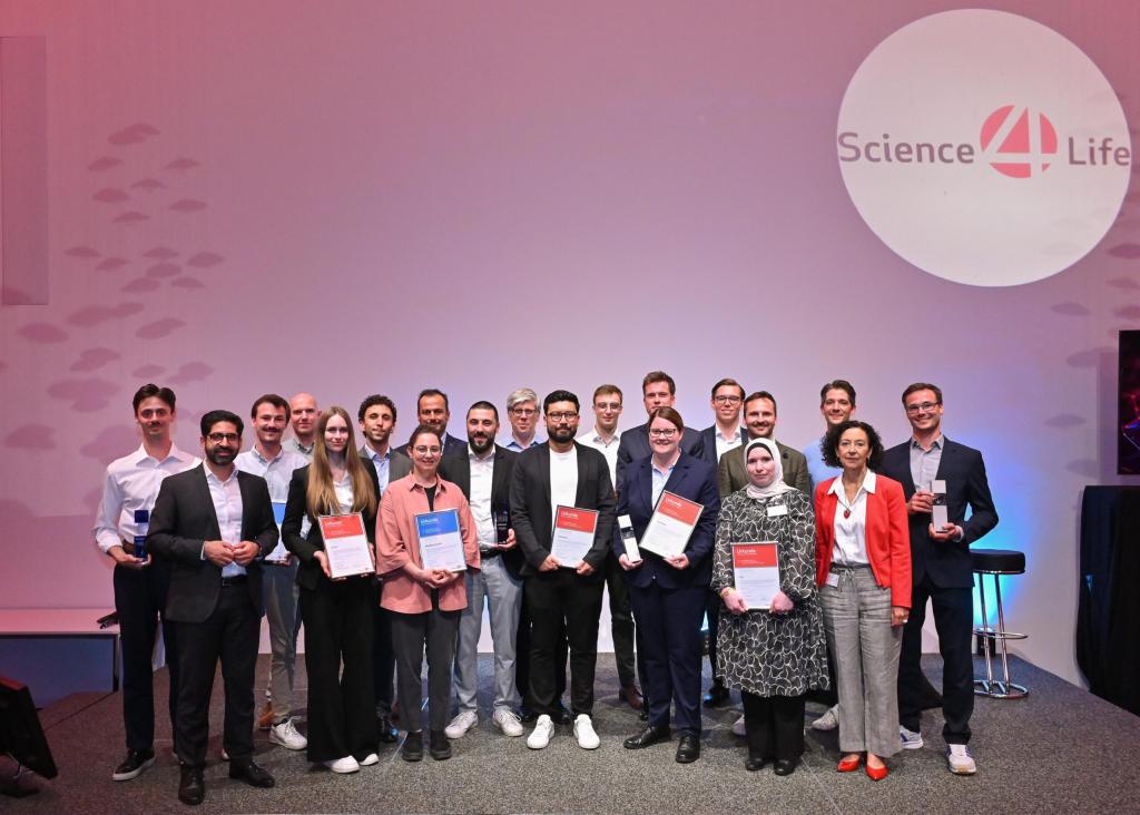Science4Life 2025 strong winning teams in life sciences and energy