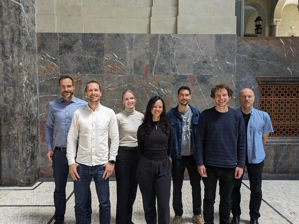 5 million euros seed for Amplifold