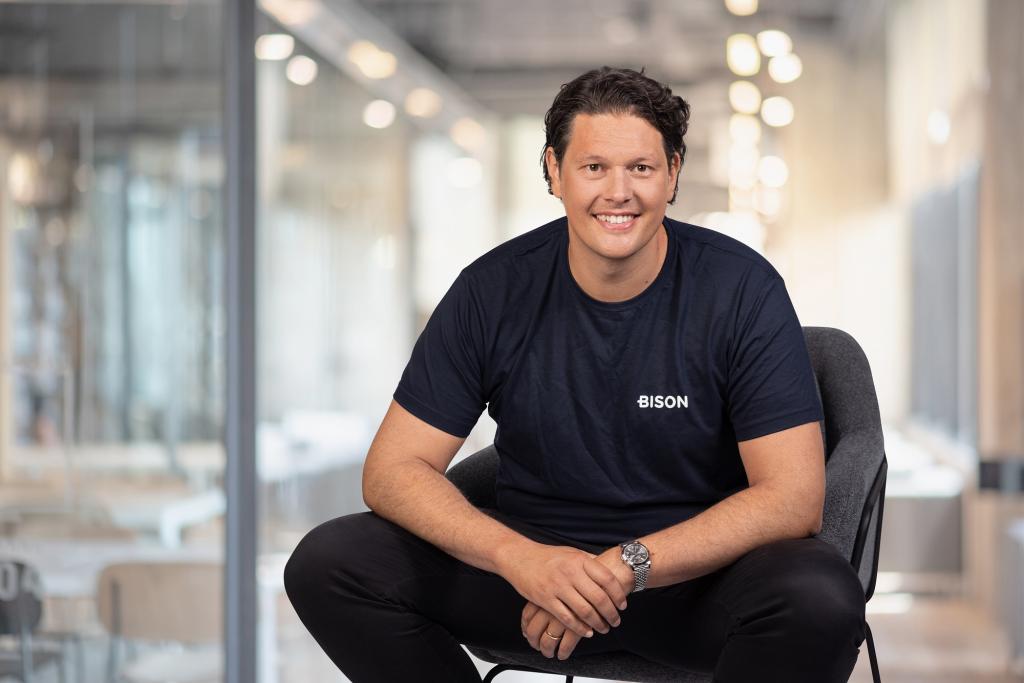 BISON reaches one million active users in crypto trading