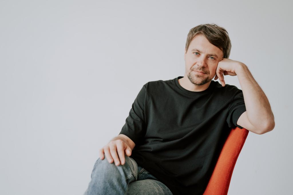 10 Millionen US-Dollar für Flowwow und Neustart als Udora