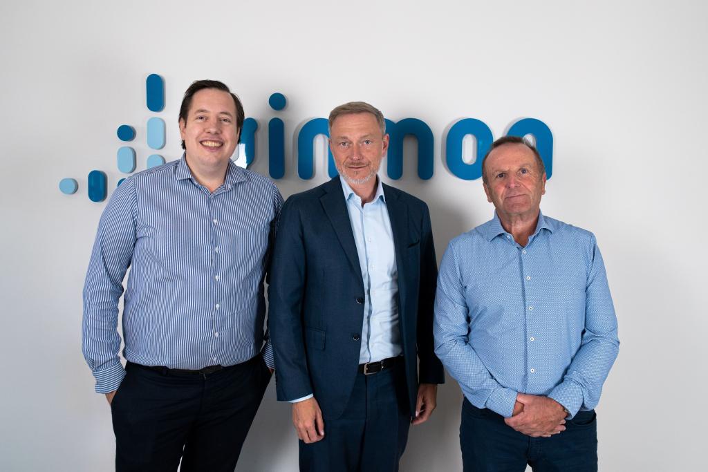 Christian Lindner investiert in FinTech Ginmon